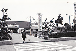 上田駅（昭和期）【出典：上田市立博物館所蔵】